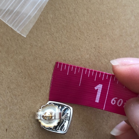 LAGOS SQUARE SILVER STUDS - Picture 9 of 9